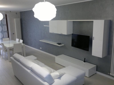 Appartamento in Piane di Falerone, Falerone, 5 locali, 2 bagni, 174 m²