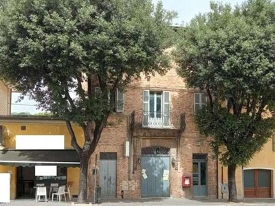 Appartamento in Via Antonio Gramsci 126, Pergola, 9 locali, 174 m²