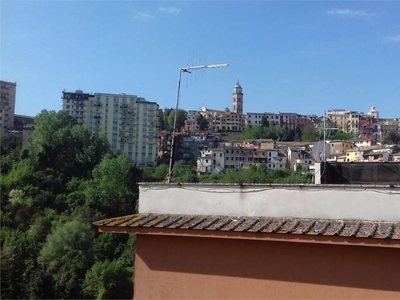 Appartamento in Via Ferrarelli 90, Frosinone, 5 locali, 2 bagni