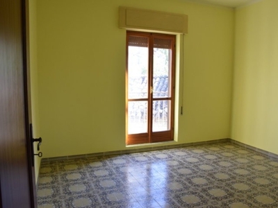 Appartamento in Via Vico Olmo 1, Castelnuovo Parano, 6 locali, 2 bagni