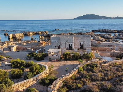 Esclusiva villa di 205 mq in vendita Favignana, Italia