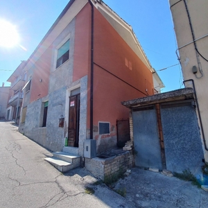 Casa indipendente in Berarde, Massa Fermana, 5 locali, 2 bagni, 90 m²