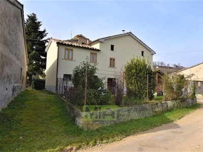 Casa indipendente in Località Villa Cese, Amandola, 7 locali, 1 bagno