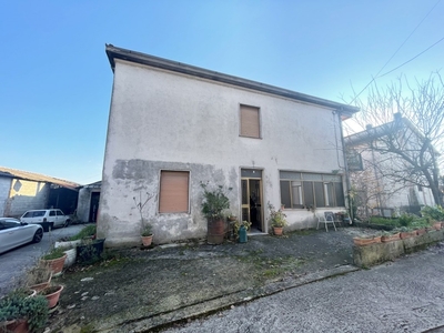 Casa indipendente in Via Sterparo Cicori, Arnara, 20 locali, 3 bagni