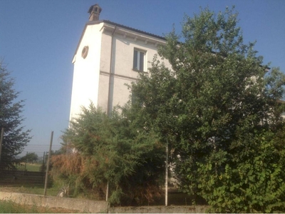 Casale/cascina in provinciale, s.n.c, Porta Voghera - Oasi - Villoria, Tortona