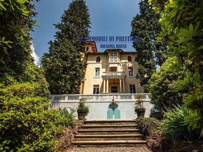 Villa di 1102 mq in vendita Via delle Ville, Biella, Piemonte