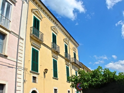 Palazzo in Via delle Torri, Sant'Elia Fiumerapido, 30 locali, 4 bagni