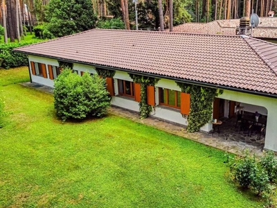 Prestigiosa villa di 342 mq in vendita Via delle Ginestre, Appiano Gentile, Lombardia