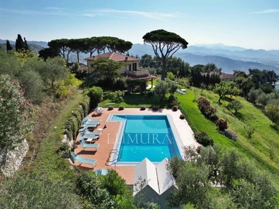 Prestigiosa villa di 450 mq in vendita, Via Lucchese, Massarosa, Toscana