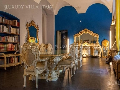 Prestigioso appartamento di 255 m² in vendita Piazza Embriaci, Genova, Liguria