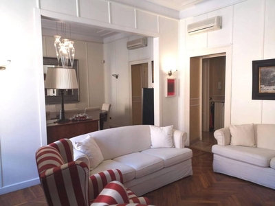 Prestigioso appartamento in vendita Milano, Lombardia