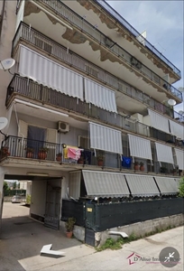 Quadrilocale in Vico Fontana, Casalnuovo di Napoli, 2 bagni, garage