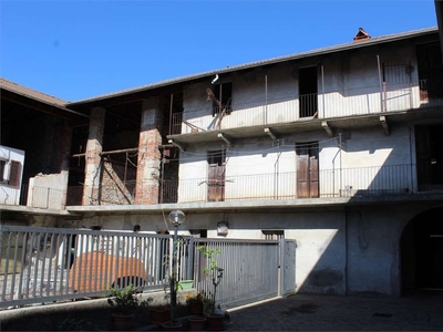 Rustico in Via Carlo Alberto 20, Carpignano Sesia, 16 locali, 552 m²