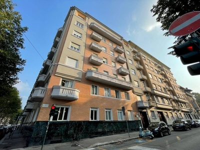 Vendita Appartamento Corso re Umberto, Torino