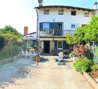 Villa a schiera in Via Fonda, Gorizia, 5 locali, 3 bagni, 130 m²