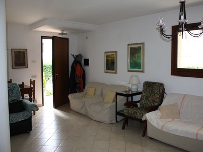 Villa a schiera in Via Quercioli, Massa, 6 locali, 4 bagni, 180 m²