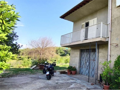 Villa in CONTRADA GRATA SNC, Enna, 4 locali, 2 bagni, garage, 140 m²