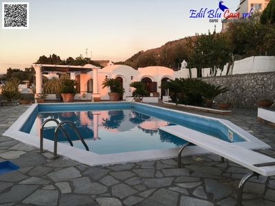 Villa in Via Linaro, Anacapri, 8 locali, 4 bagni, giardino privato