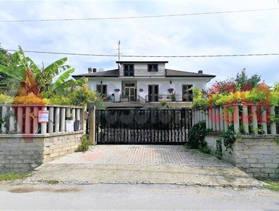 Villa in Via Macerine 69/A, Cervaro, 5 locali, 2 bagni, 350 m²