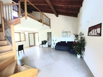 Villa in Via Monte Lungo, Gorizia, 3 locali, 86 m² in vendita