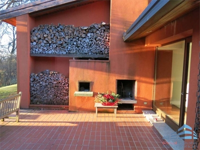 Villa in Via Noga, Bolzano Novarese, 5 locali, 3 bagni, garage, 420 m²
