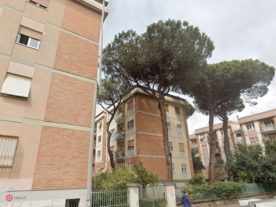 Appartamento in Vendita in Piazza Tolosetto Farinata degli Uberti a Roma
