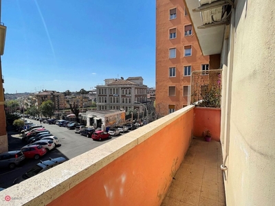 Appartamento in Vendita in Via Anton Giulio Barrili a Roma