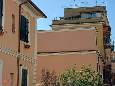 Appartamento in Vendita in Via delle Allodole a Roma