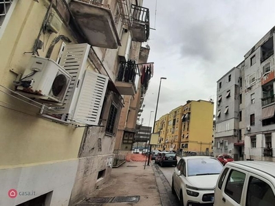 Appartamento in Vendita in Via Gaetano Bruno a Napoli