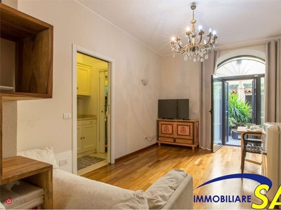 Appartamento in Vendita in Via Galeazzo Alessi 13 a Milano