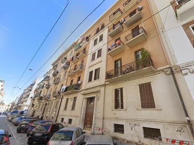 Appartamento in Vendita in Via Giovanni Bovio 84 /a a Bari