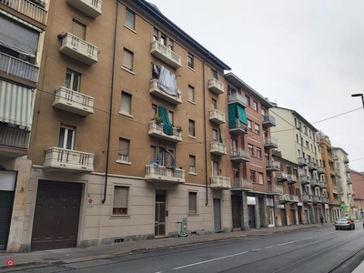 Appartamento in Vendita in Via passo buole 16 a Torino
