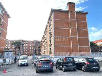 Appartamento in Vendita in Via Salvatore Pincherle a Roma