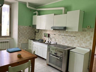 Bilocale in VIA MILIANI, Fabriano, 1 bagno, arredato, 45 m², 1° piano