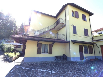 Casa indipendente in Vendita a Palanzano Via Giarola