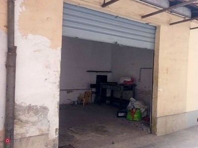 Garage/Posto auto in Vendita in Via Pollenzo 10 a Torino