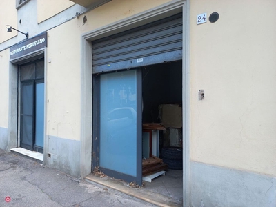 Negozio/Locale commerciale in Vendita in Via Italo Piccagli 24 r a Firenze