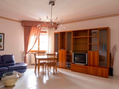 Appartamento in Vendita a Catanzaro, 195'000€, 150 m²