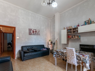 Appartamento in Via Giuseppe Maggiore, Bagheria, 1 bagno, 65 m²
