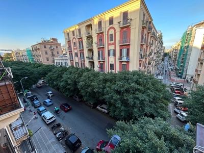 Appartamento in Via Sammartino, Palermo, 1 bagno, 67 m², 3° piano