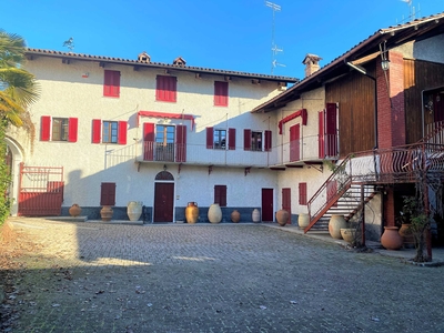 Casa indipendente in Vendita a Clavesana Via Madonna della Neve