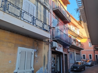 Casa indipendente in Via XX settembre, Motta Sant'Anastasia, 4 locali