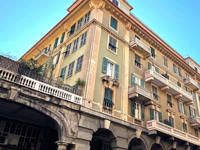 Quadrilocale in TULLIO MOLTENI, Genova, 1 bagno, 109 m², 6° piano