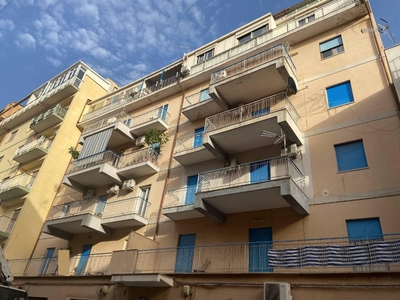 Trilocale in VIA Monfenera 128, Palermo, 1 bagno, 110 m², 5° piano