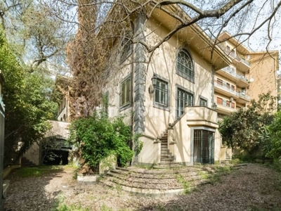 Villa in Via della Mendola, Roma, 2 bagni, con box, 817 m² in vendita