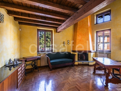Villa bifamiliare in vendita a Pedrengo Bergamo