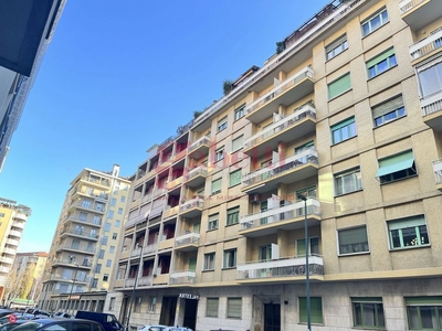 Appartamento in Vendita in Corso Carlo e Nello Rosselli 91 a Torino