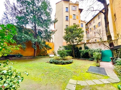 Appartamento in Vendita in Corso Magenta 46 a Milano