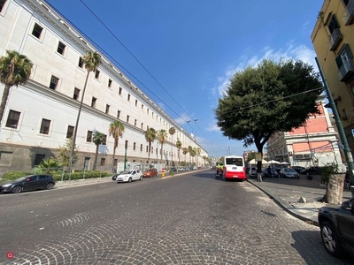Appartamento in Vendita in Piazza Carlo III a Napoli