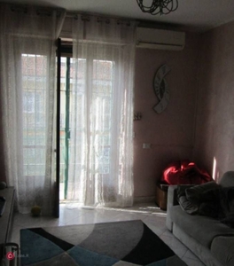 Appartamento in Vendita in Via Bernardino Luini 144 a Torino